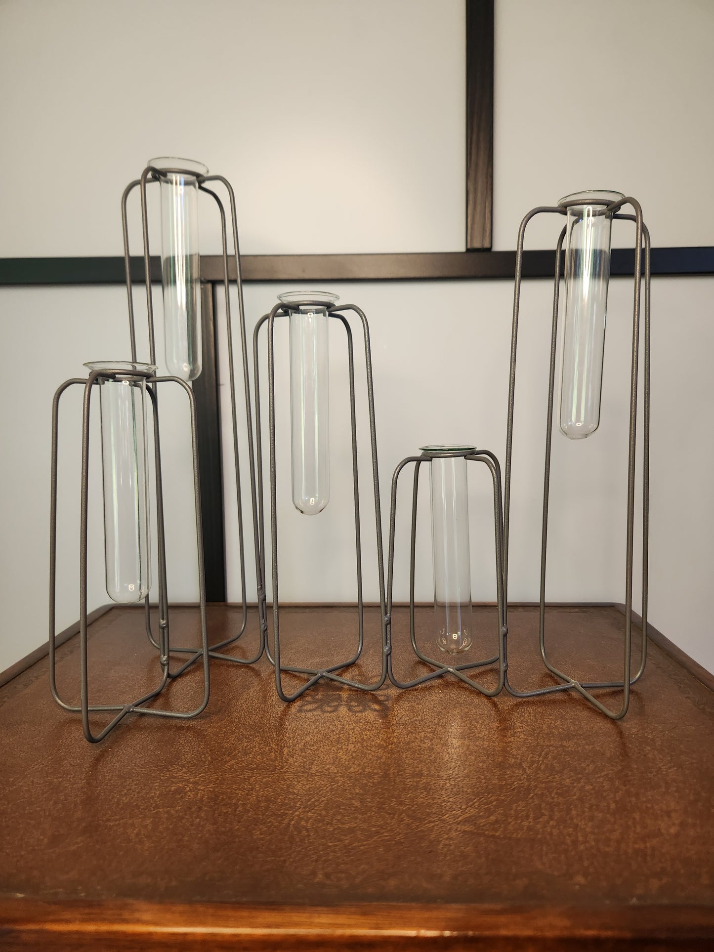 Cluster Tube Vase Stand